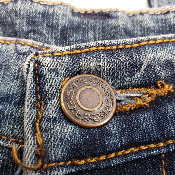 Vintage Y2K Flared Jeans - Picture 4 of 10
